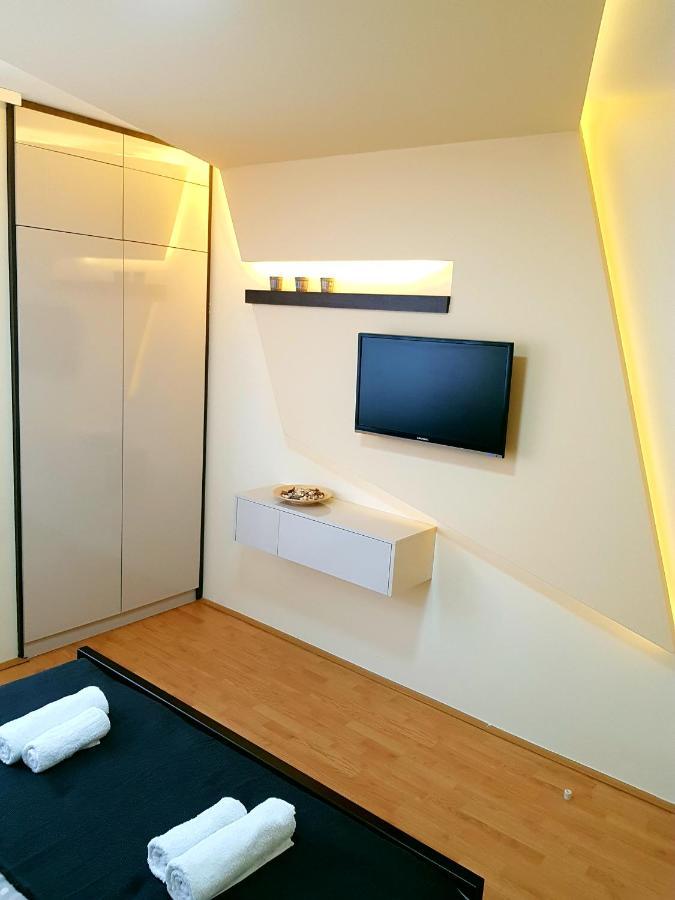 Apartman Harmony สเมเดเรโว ภายนอก รูปภาพ
