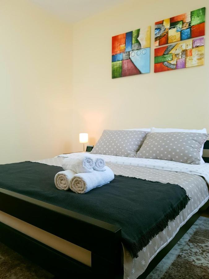 Apartman Harmony สเมเดเรโว ภายนอก รูปภาพ